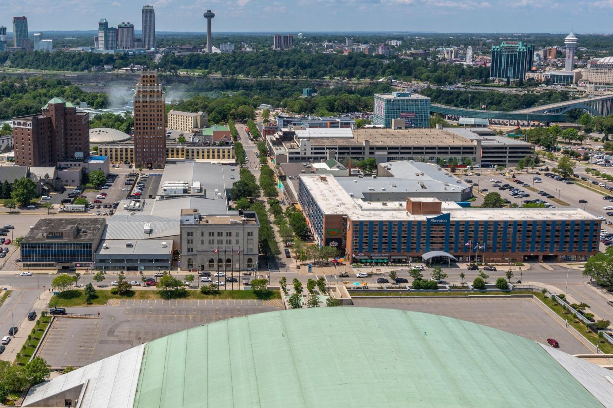 SHERATON NIAGARA FALLS HOTEL 4⋆ ::: NIAGARA FALLS, STATI UNITI ...